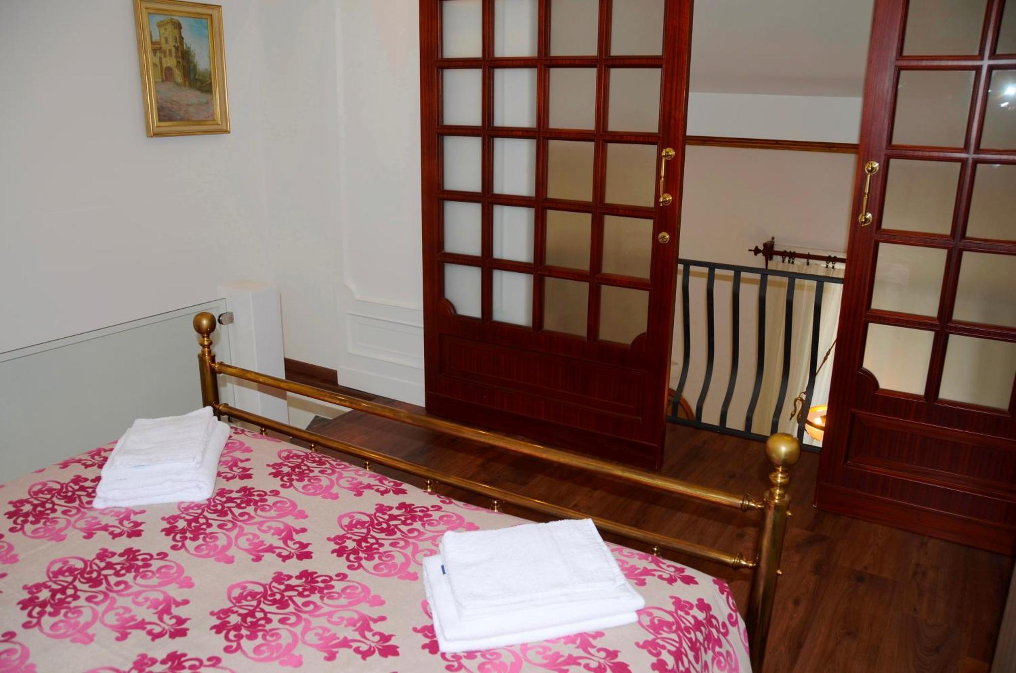 Hotel Casa Cesira Incentro Napoli Esterno foto