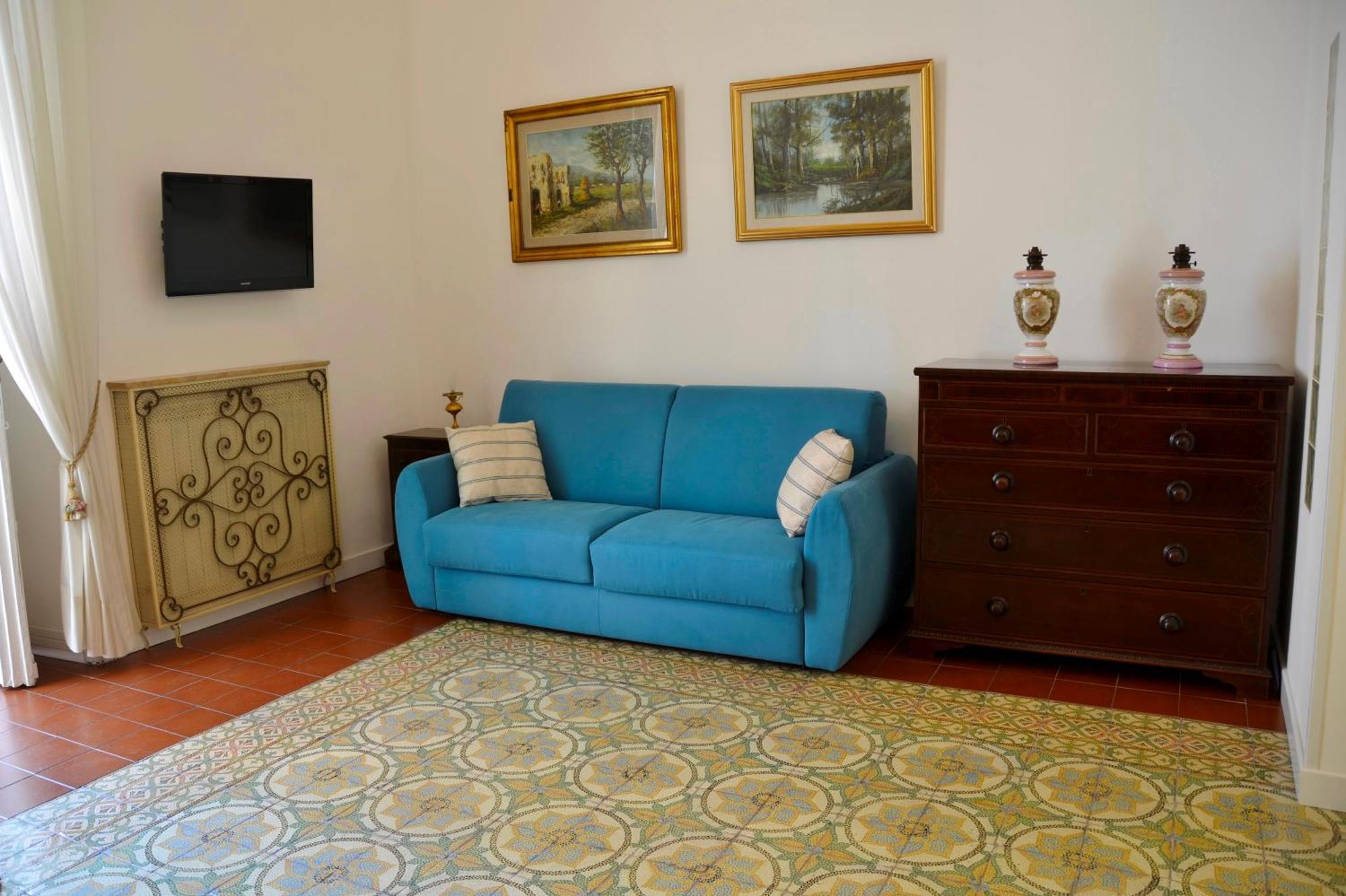Hotel Casa Cesira Incentro Napoli Camera foto